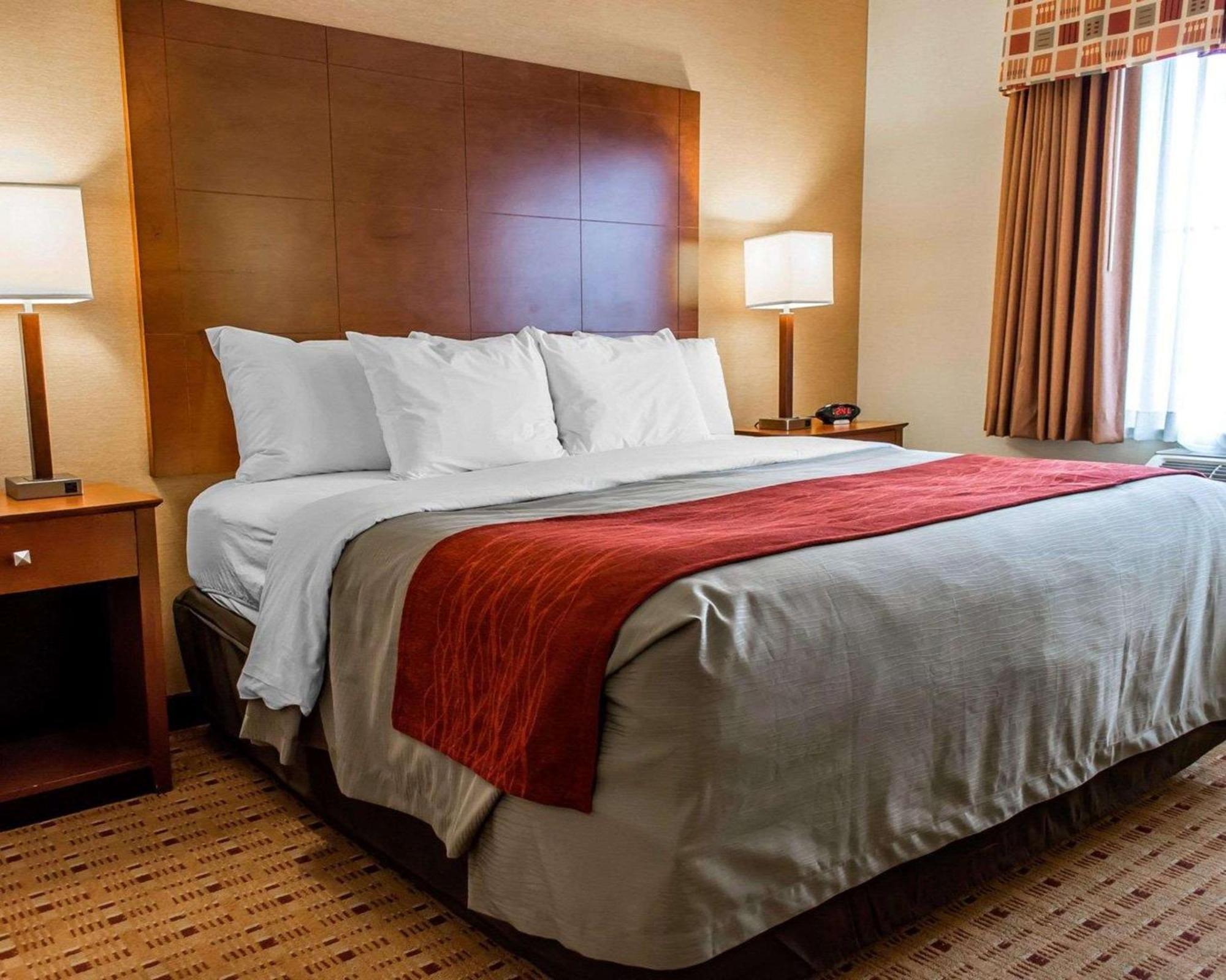 Comfort Inn & Suites Franklin East Εξωτερικό φωτογραφία