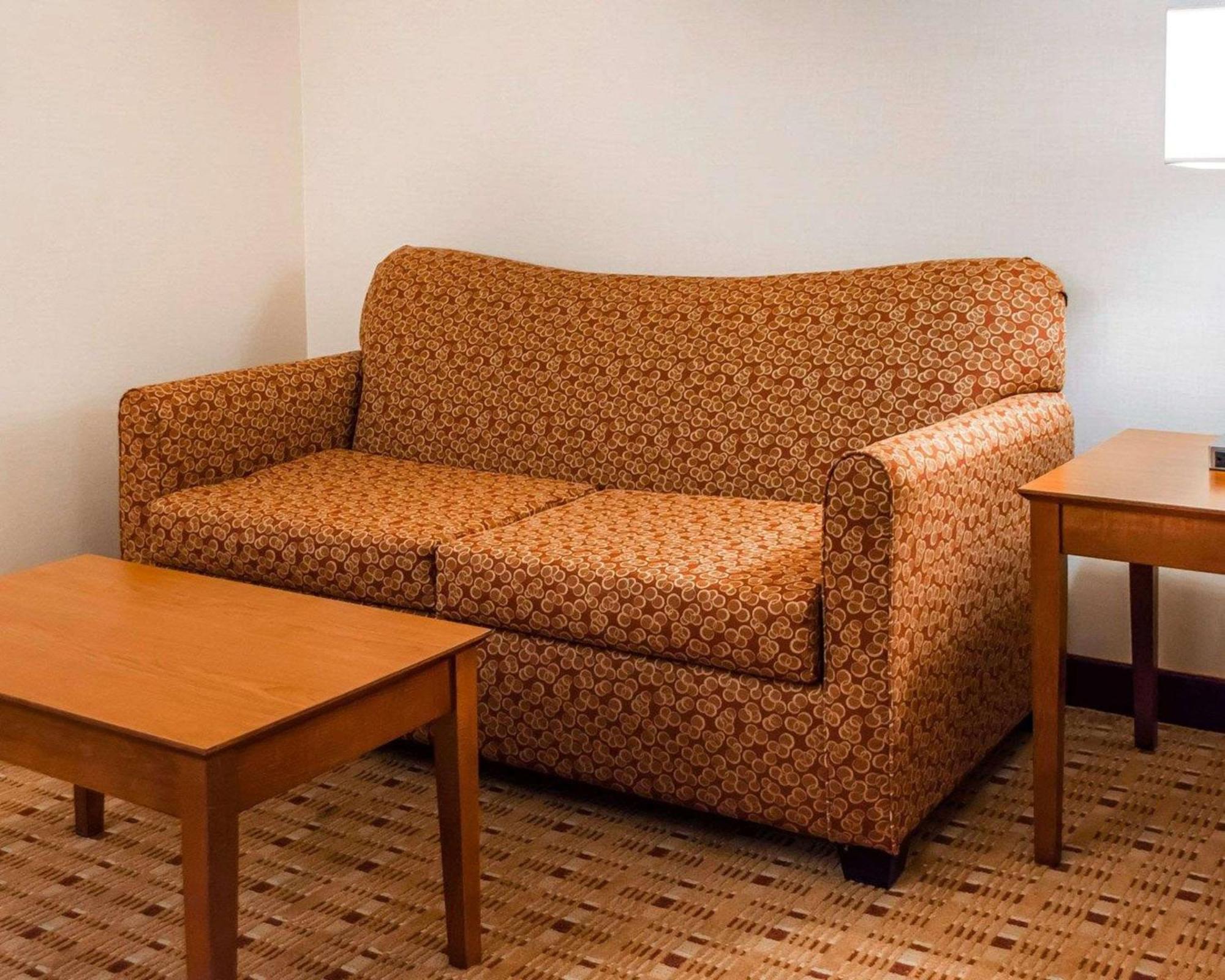 Comfort Inn & Suites Franklin East Εξωτερικό φωτογραφία