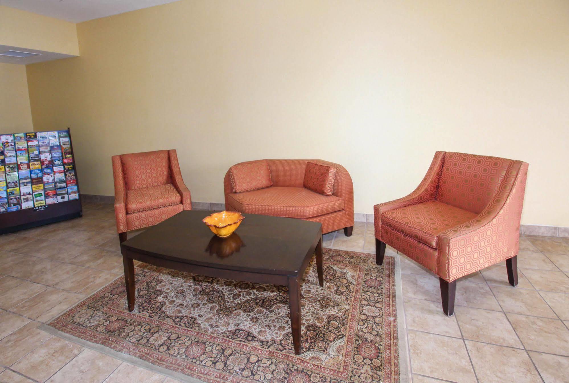 Comfort Inn & Suites Franklin East Εξωτερικό φωτογραφία